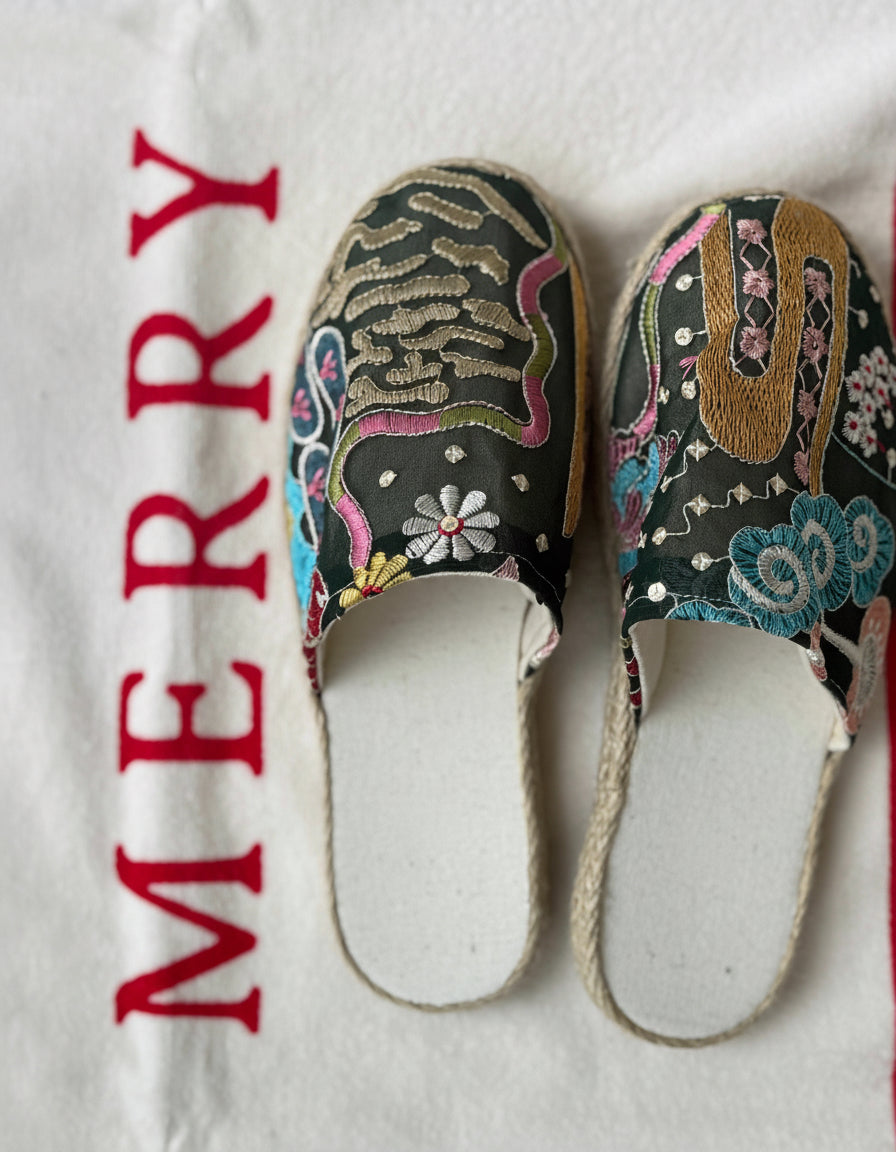 Jenny embroidered sandals