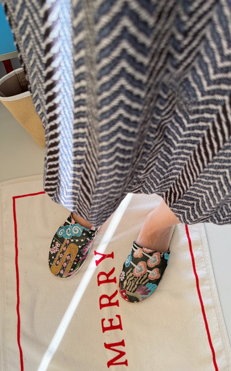 Jenny embroidered sandals