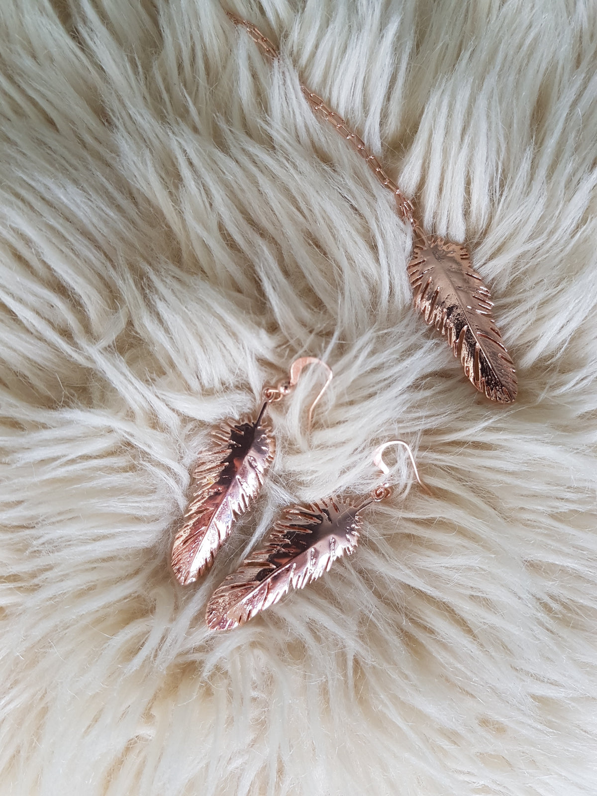 Kitana Pink Gold Feather Necklace