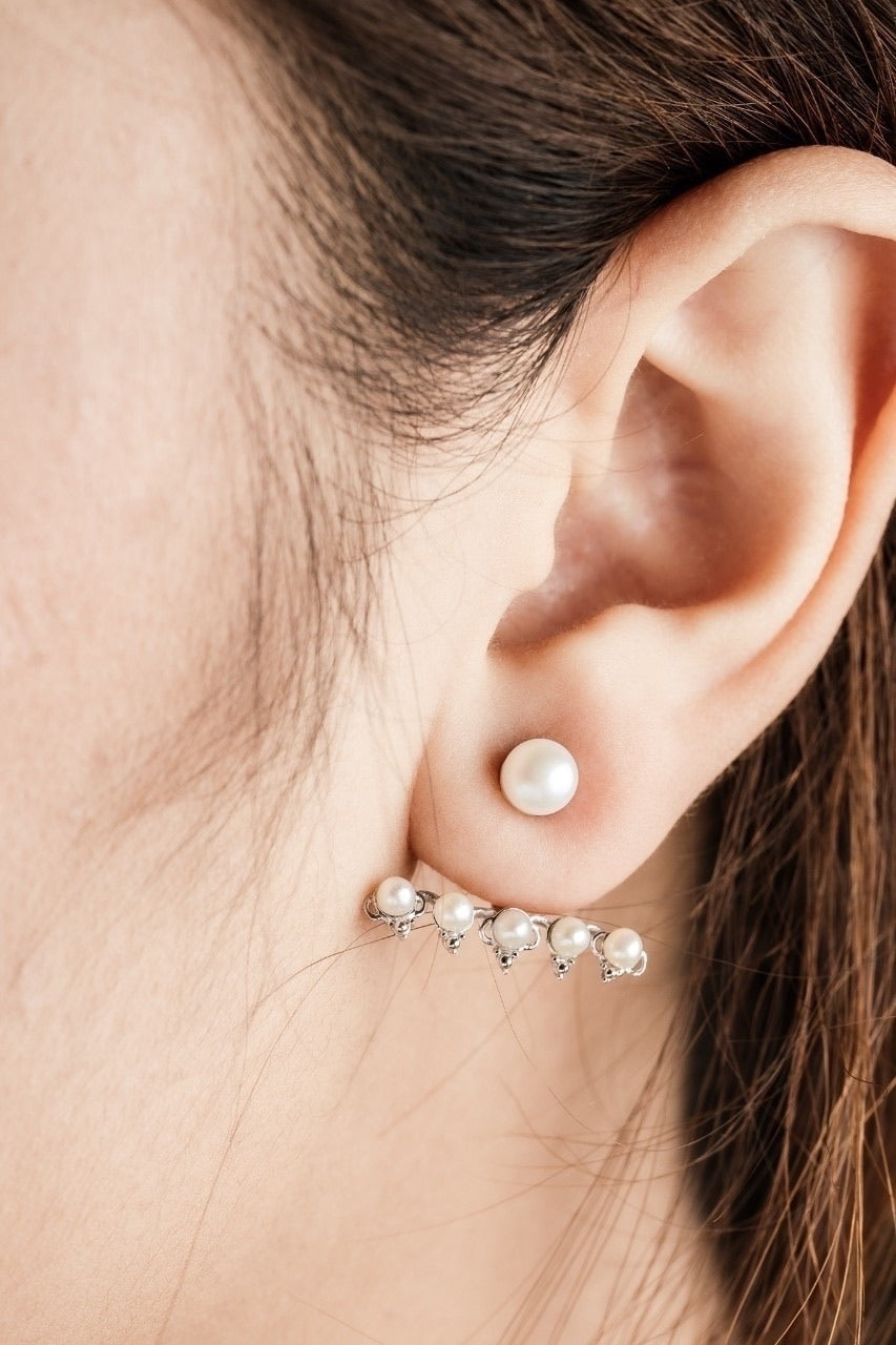 ROWEY Freshwater Pearl Stud Earrings