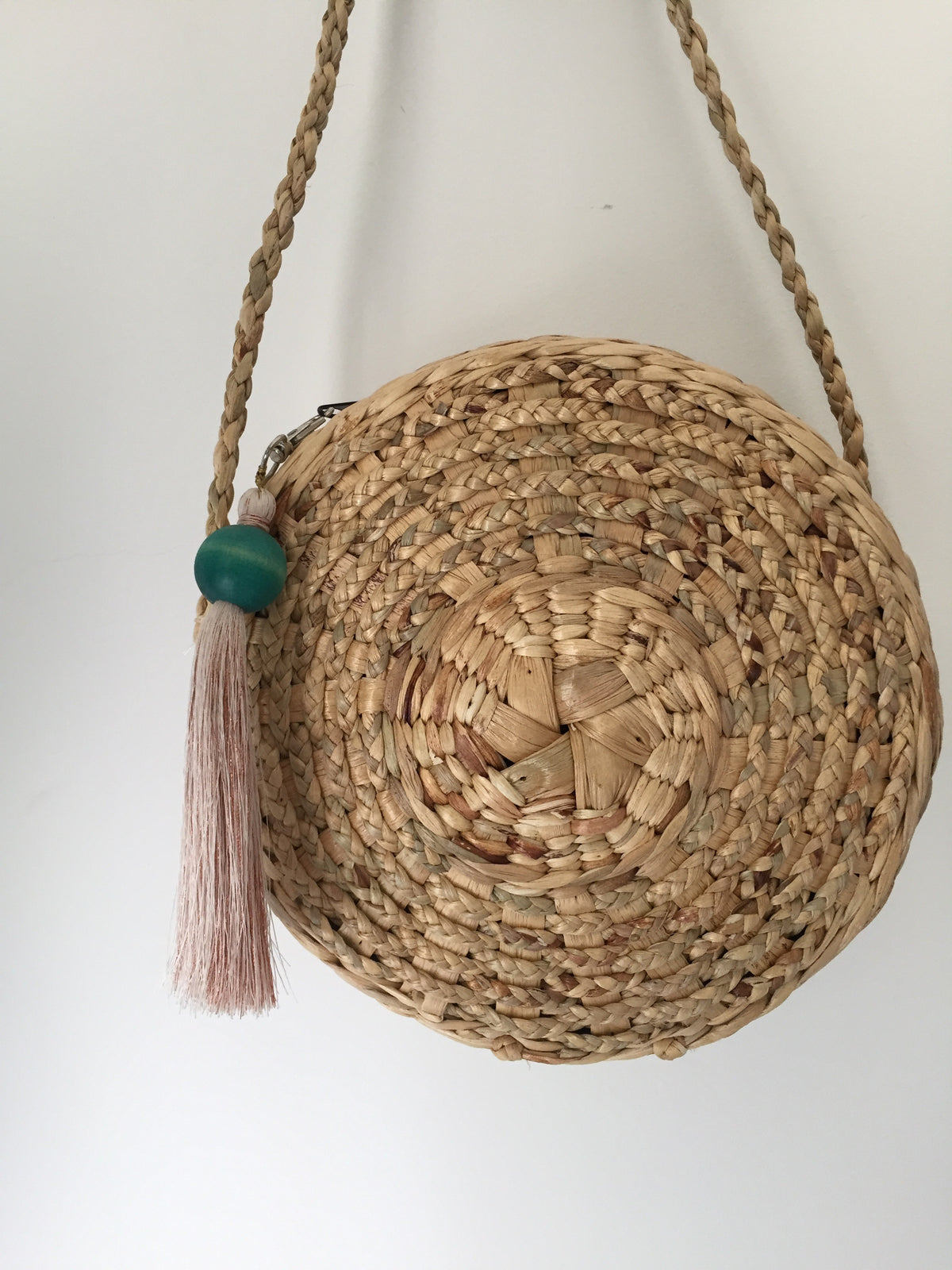 Round Straw Bag New Design (with tassels)