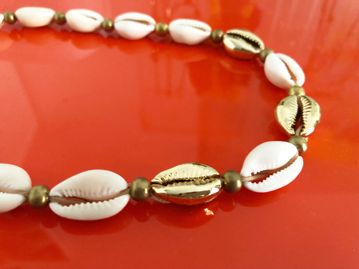 Kana Shell Necklace