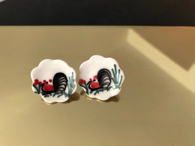 Shinna Ceramic Stud Earrings (Rooster)