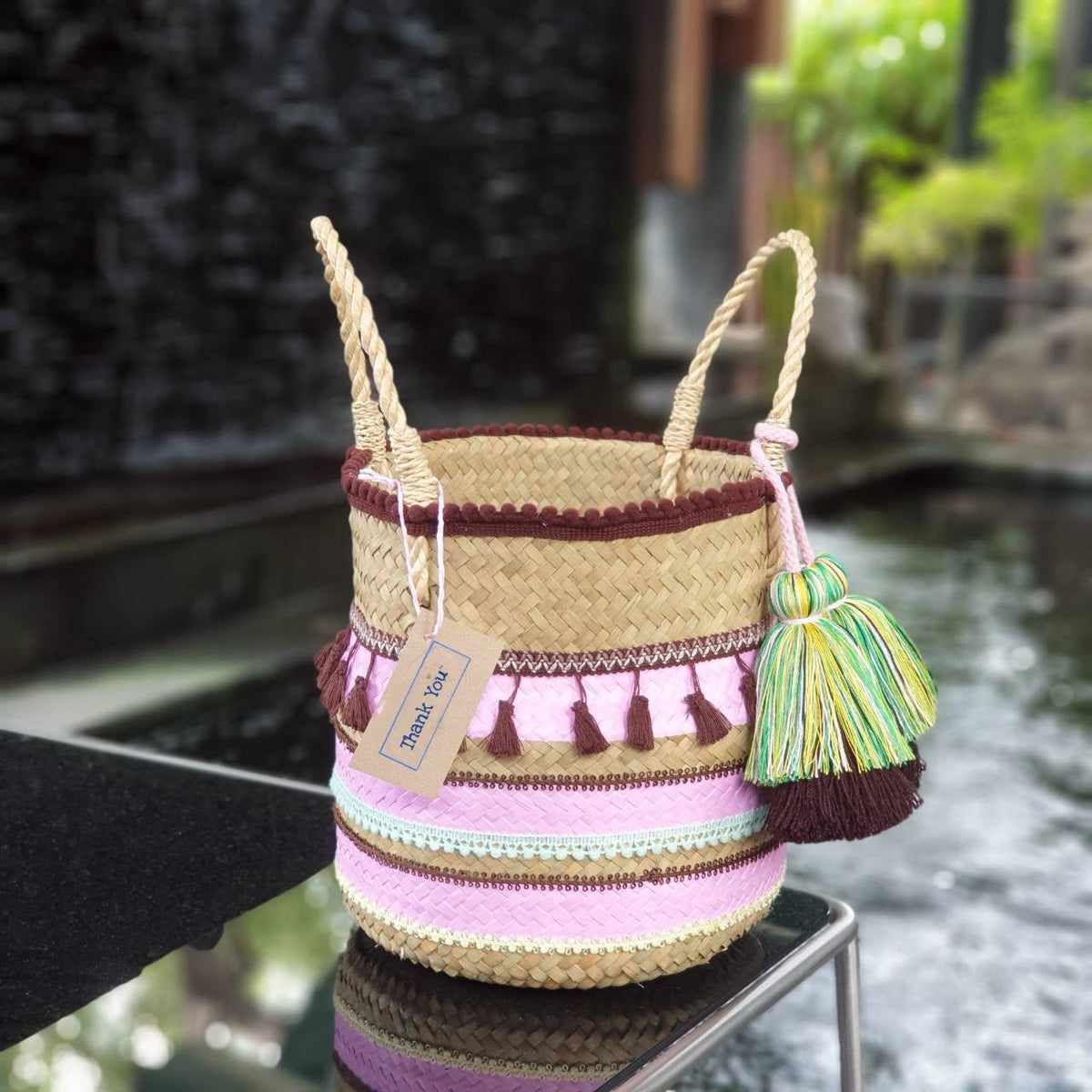 [We help you design] BONDI EMBELLISHED BUCKET - PINK